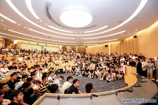 讲座现场